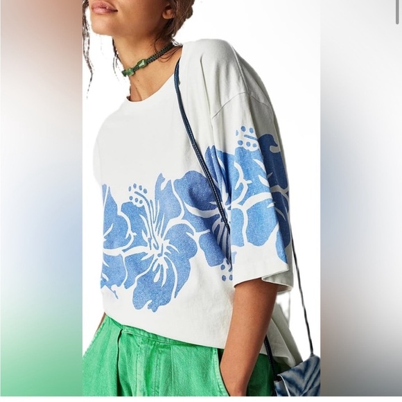 Free People The Bureau Hibiscus Oversized Tee Blue - Picture 1 of 9